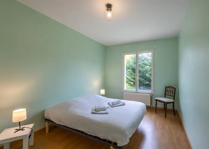 Le Nest Quiet House In Center Casa de Férias *