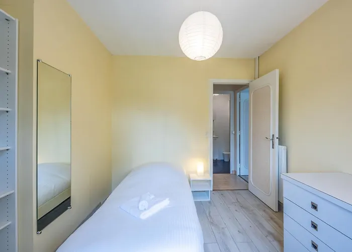 Casa de Férias Le Nest Quiet House In Center