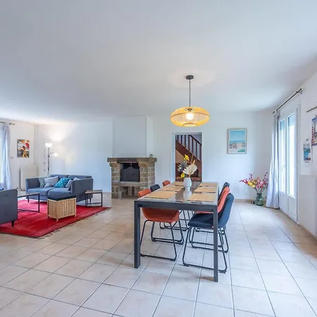 Vakantiehuis Le Nest Quiet House In Center